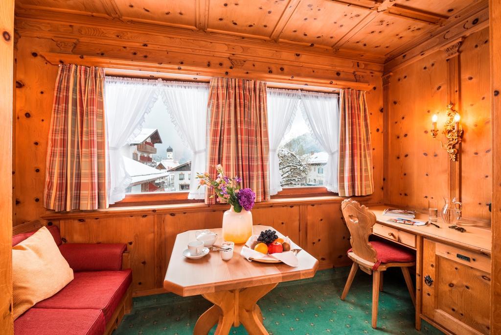 Parkhotel Wallgau Buitenkant foto