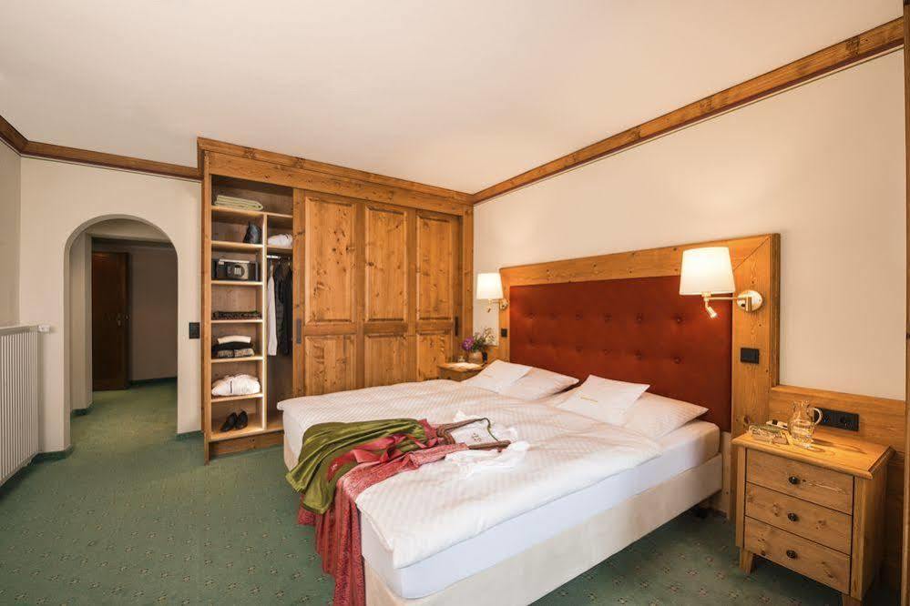Parkhotel Wallgau Buitenkant foto